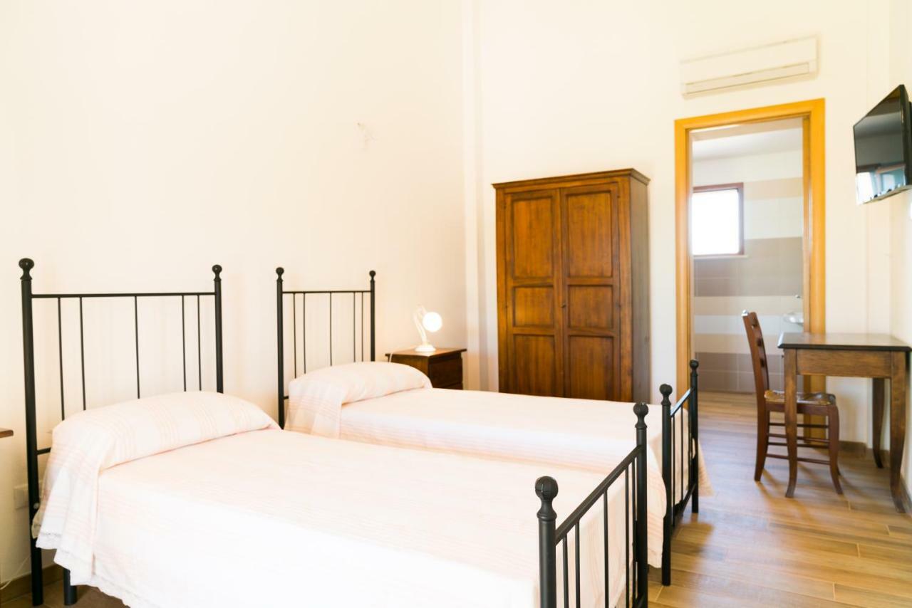 Villa Casale Cerfignano エクステリア 写真