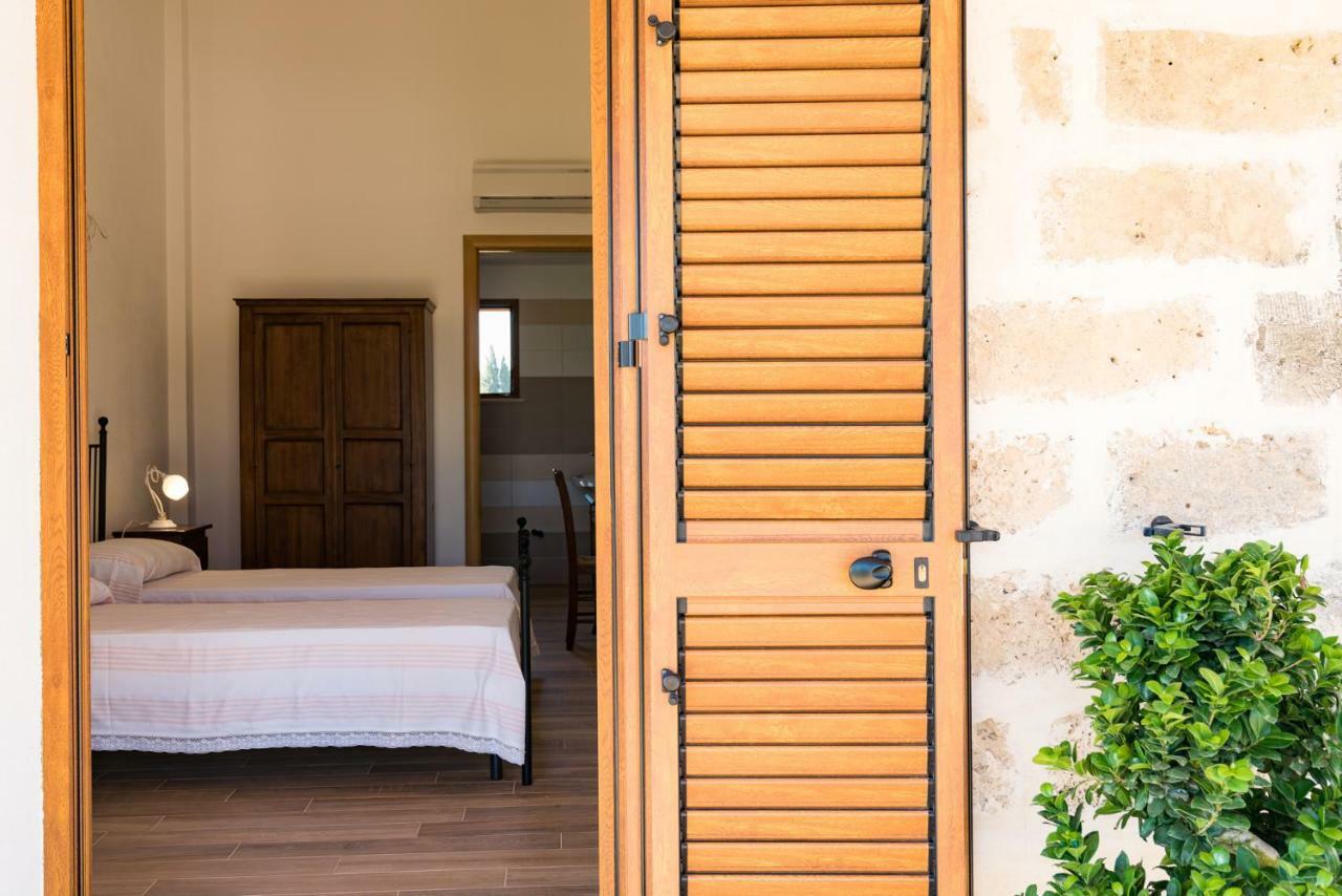 Villa Casale Cerfignano エクステリア 写真