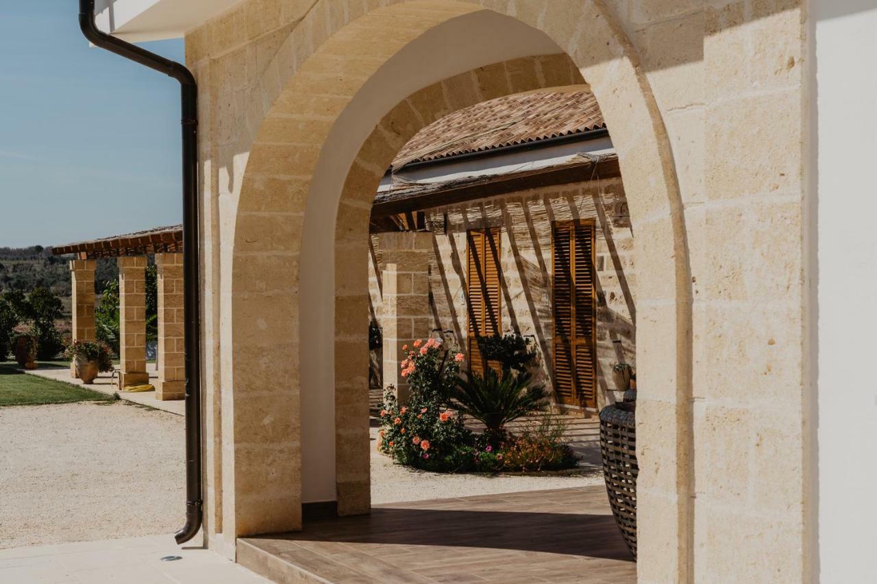 Villa Casale Cerfignano エクステリア 写真